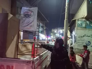 في أسرع استجابة.. محافظة الجيزة تزيل تعديات الباعة الجائلين والمحال من حرم الطريق خلال حملة مسائية بقرية المرازيق بالبدرشين (صور) 99 - جريدة المساء