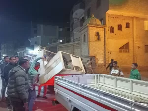 في أسرع استجابة.. محافظة الجيزة تزيل تعديات الباعة الجائلين والمحال من حرم الطريق خلال حملة مسائية بقرية المرازيق بالبدرشين (صور) 79 - جريدة المساء