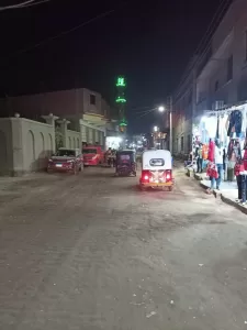 في أسرع استجابة.. محافظة الجيزة تزيل تعديات الباعة الجائلين والمحال من حرم الطريق خلال حملة مسائية بقرية المرازيق بالبدرشين (صور) 55 - جريدة المساء