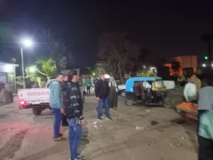 في أسرع استجابة.. محافظة الجيزة تزيل تعديات الباعة الجائلين والمحال من حرم الطريق خلال حملة مسائية بقرية المرازيق بالبدرشين (صور) 39 - جريدة المساء