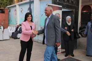 أهالي أرمنت يجتمعون على مائدة إفطار مفتاح الحياة بالأقصر 47 - جريدة المساء