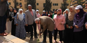 محافظ كفرالشيخ ورئيس الجامعة يفتتحان معرض الأسبوع البيئي وريادة الأعمال والابتكار المستدام 2 - جريدة المساء محافظ كفرالشيخ ورئيس الجامعة يفتتحان معرض الأسبوع البيئي وريادة الأعمال والابتكار المستدام 1 - جريدة المساء