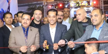 "مستقبل وطن" يفتتح معرض "أهلا رمضان" لبيع المواد الغذائية بأسعار مخفضة في المنيا 1 - جريدة المساء