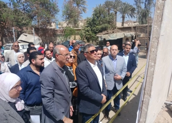 محافظ الجيزة يُطلق إشارة بدء أعمال الإحلال الكلي والإنشاء لمركز طب الأسرة بكرداسة 17 - جريدة المساء