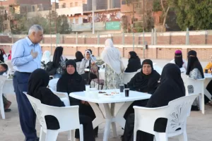 جمعية "أنا مصري" تنظم إفطارًا رمضانيًا تكريمًا للمرأة الصعيدية في قرية المراشدة 24 - جريدة المساء