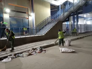 رفع المخلفات خلال حملات نظافة مكثفة بأحياء الجيزة 25 - جريدة المساء