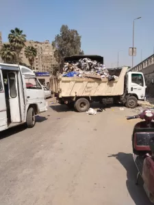 رفع المخلفات خلال حملات نظافة مكثفة بأحياء الجيزة 29 - جريدة المساء