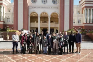 خبراء الصناعة يناقشون تطوير التجمعات الصناعية في مصر 21 - جريدة المساء