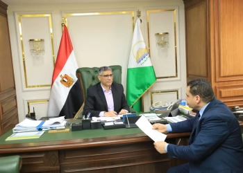 محافظ الجيزة يطلع على خطة مديرية التموين خلال عيد الفطر 22 - جريدة المساء