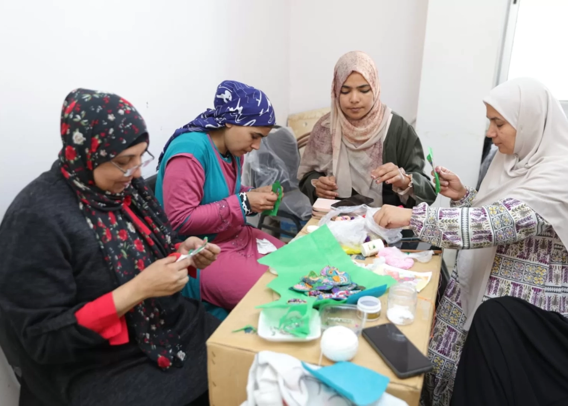 قومي المرأة ينظم ورش حرفية للسيدات بقرية أبيس بمحافظة الإسكندرية 19 - جريدة المساء