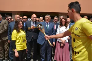 محافظ الجيزة يوقِد الشعلة إيذانًا ببدء احتفالات المحافظة بعيدها القومي ٣١ مارس 20 - جريدة المساء