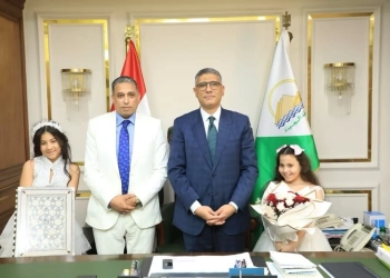 وكيل وزارة تعليم الجيزة يهنيء المحافظ بعيد الفطر 13 - جريدة المساء