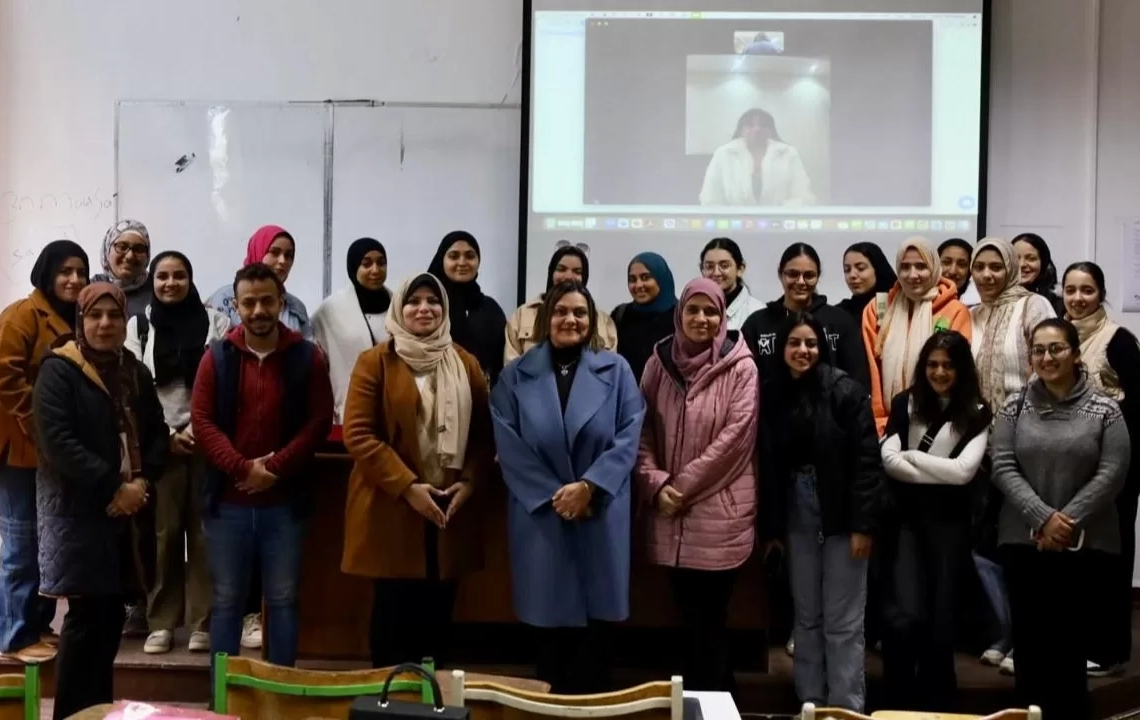 د. رانيا يحيي في ضيافة صالون إعلام 6 أكتوبر الرمضاني 20 - جريدة المساء د. رانيا يحيي في ضيافة صالون إعلام 6 أكتوبر الرمضاني 19 - جريدة المساء