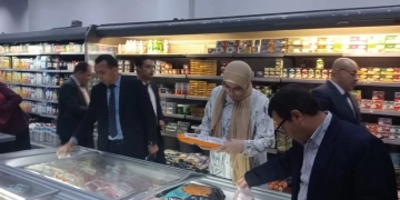 ضبط 53مخالفة خلال حملات تفتيشية تموينية مكبرة على الأسواق و المخابز بالمنيا 1 - جريدة المساء