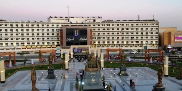 تنفيذاً لقرار الدكتور إسماعيل كمال بحظر بيع وتداول الألعاب النارية والمفرقعات .. حملة مكبرة بمدينة أسوان تسفر عن تشميع وإغلاق عدد من المحلات 1 - جريدة المساء