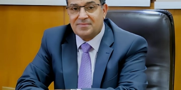 رئيس جامعة جنوب الوادى يهنىء منسوبات الجامعة بمناسبة يوم المرأة العالمي 1 - جريدة المساء