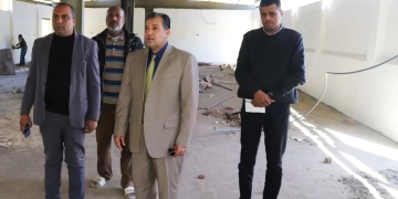 رئيس جامعة جنوب الوادي يتابع العمل بمجمع الطلاب بالجامعة 1 - جريدة المساء