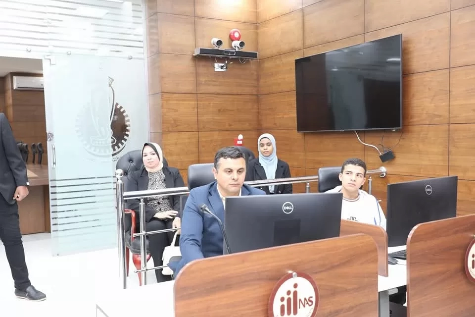 شباب كيان EYE بالغردقة يزورون مركز السيطرة بديوان عام المحافظة للتعرف علي الشبكة الوطنية للطواريء والسلامة العامة 17 - جريدة المساء