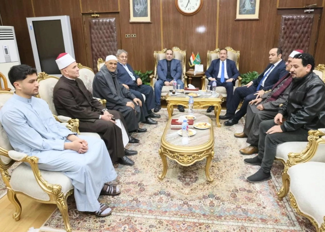 في أجواء من الود والمحبة.. محافظ المنوفية يستقبل وفود المهنئين بعيد الفطر المبارك.. بمكتبه بالديوان العام 16 - جريدة المساء