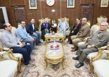 وفد الكنيسة الإنجيلية يهنىء محافظ المنوفية بعيد الفطر المبارك .. و"أبو ليمون" يؤكد: أبناء مصر نسيج واحد يعملون على رفعة الوطن وتقدمه 29 - جريدة المساء