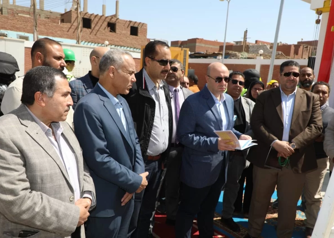 محافظ بني سويف يفتتح مشروعات بــ 69 مليون جنيهاً في قطاعات التعليم والصرف الصحي ضمن افتتاحات العيد القومي. 19 - جريدة المساء