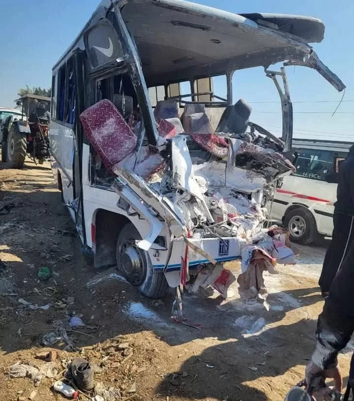 مصرع وإصابة 29 شخصا فى تصادم مروع.. بالمنوفية 19 - جريدة المساء