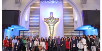 رئيس الإنجيلية يشهد انضمام أعضاء جدد إلى الكنيسة الإنجيلية 1 - جريدة المساء