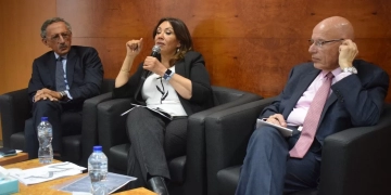 فى ندوة هامة للمركز المصرى للدراسات الاقتصادية .. مواجهة "تسونامي ترامب" يتطلب إصلاحات مؤسسية شاملة وعميقة وسريعة لتحسين بيئة الاستثمار والتنافسية وزيادة الصادرات 2 - جريدة المساء فى ندوة هامة للمركز المصرى للدراسات الاقتصادية .. مواجهة "تسونامي ترامب" يتطلب إصلاحات مؤسسية شاملة وعميقة وسريعة لتحسين بيئة الاستثمار والتنافسية وزيادة الصادرات 1 - جريدة المساء