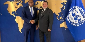 على هامش مشاركته في اجتماعات الربيع بواشنطن .. محافظ المركزي المصري يلتقي نائب المدير العام لصندوق النقد الدولي 1 - جريدة المساء