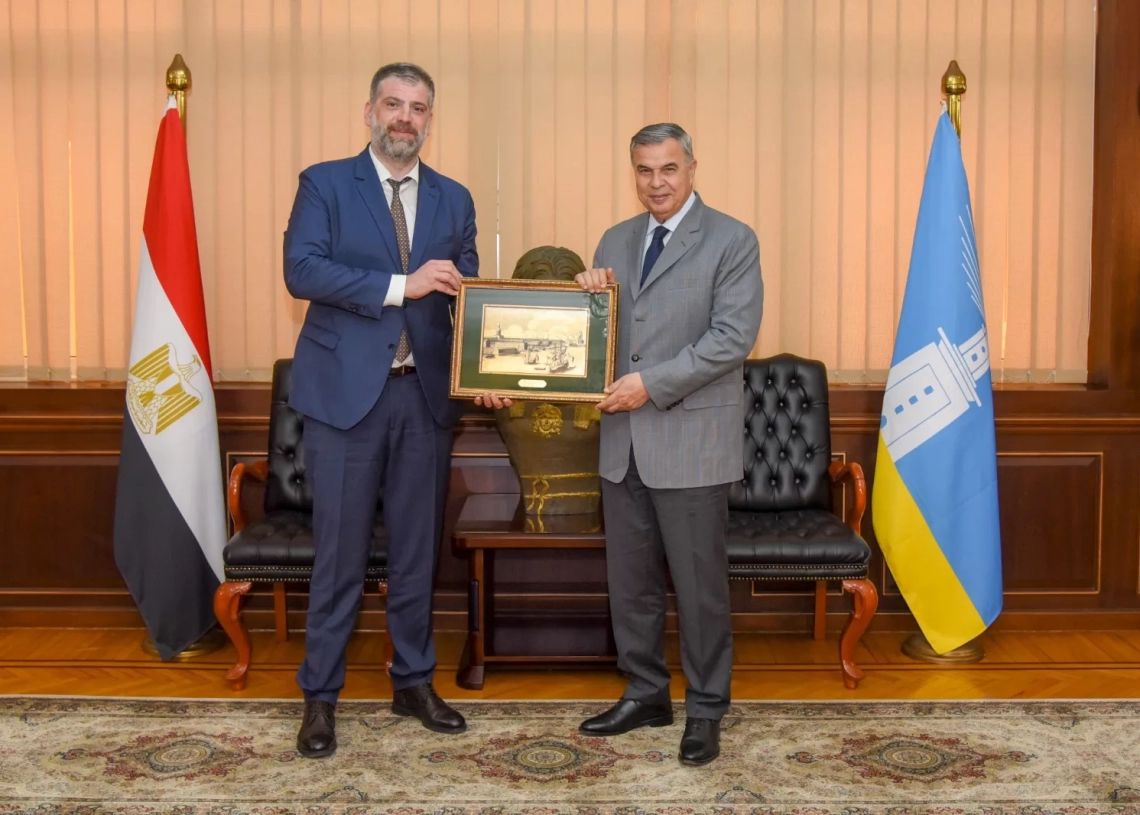 محافظ الإسكندرية يستقبل قنصل عام روسيا لبحث سبل تعزيز التعاون المشترك 20 - جريدة المساء محافظ الإسكندرية يستقبل قنصل عام روسيا لبحث سبل تعزيز التعاون المشترك 19 - جريدة المساء