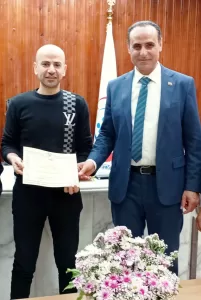 «جميعة» و «مدين» يكرمان محمود عبدالفتاح مدير المكتب الإعلامي بصحة الشرقية لتميزه وتعاونه المثمر 19 - جريدة المساء