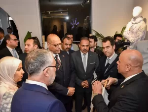 وزيرا العمل المصري والتركي ومحافظ الشرقية يزورون شركة تركية بمدينة العاشر من رمضان 33 - جريدة المساء