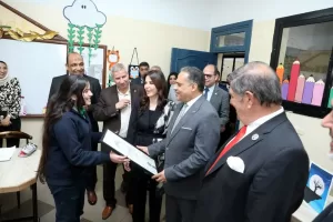 محافظ الشرقية يزور مجموعة مدارس الفؤاد الدولية للغات ويُتابع سير اليوم الدراسي بالفصول المدرسية ويشهد عروضاً فنية ورياضية 49 - جريدة المساء