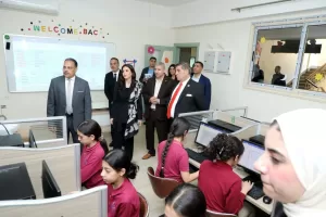 محافظ الشرقية يزور مجموعة مدارس الفؤاد الدولية للغات ويُتابع سير اليوم الدراسي بالفصول المدرسية ويشهد عروضاً فنية ورياضية 27 - جريدة المساء