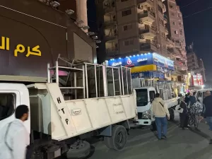 محافظة الجيزة تغلق وتشمع محال "ب لبن" و "كرم الشام" بشارع فيصل 37 - جريدة المساء