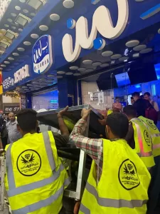 محافظة الجيزة تغلق وتشمع محال "ب لبن" و "كرم الشام" بشارع فيصل 39 - جريدة المساء