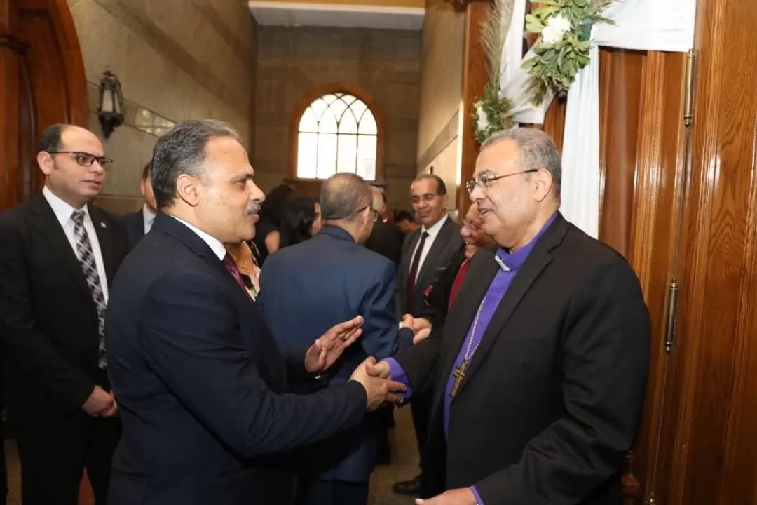 محافظ الشرقية يُشارك في إحتفال الطائفة الإنجيلية بعيد القيامة المجيد 19 - جريدة المساء