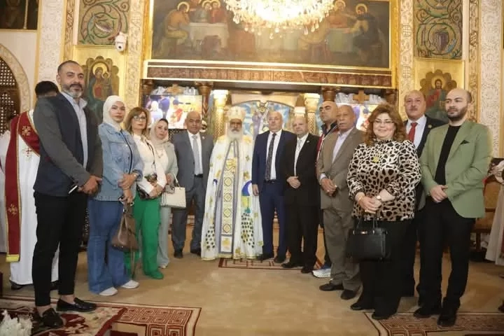 وفد "الشعب الجمهوري" يهنئ أقباط الجيزة بعيد القيامة المجيد في أجواء من المحبة والوحدة الوطنية 16 - جريدة المساء