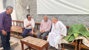 رئيس جهاز مدينة العاشر من رمضان يتابع أعمال رفع كفاءة شبكات الصرف والمياه ويلتقي بالأهالي لبحث احتياجاتهم 29 - جريدة المساء