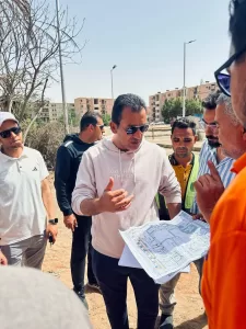 رئيس جهاز مدينة العاشر من رمضان يتابع أعمال رفع كفاءة شبكات الصرف والمياه ويلتقي بالأهالي لبحث احتياجاتهم 27 - جريدة المساء