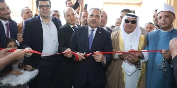بالجهود الذاتية والشراكة مع الأشقاء السعوديين .. محافظ الشرقية يفتتح مسجد الرحمة بأبو كبير 1 - جريدة المساء