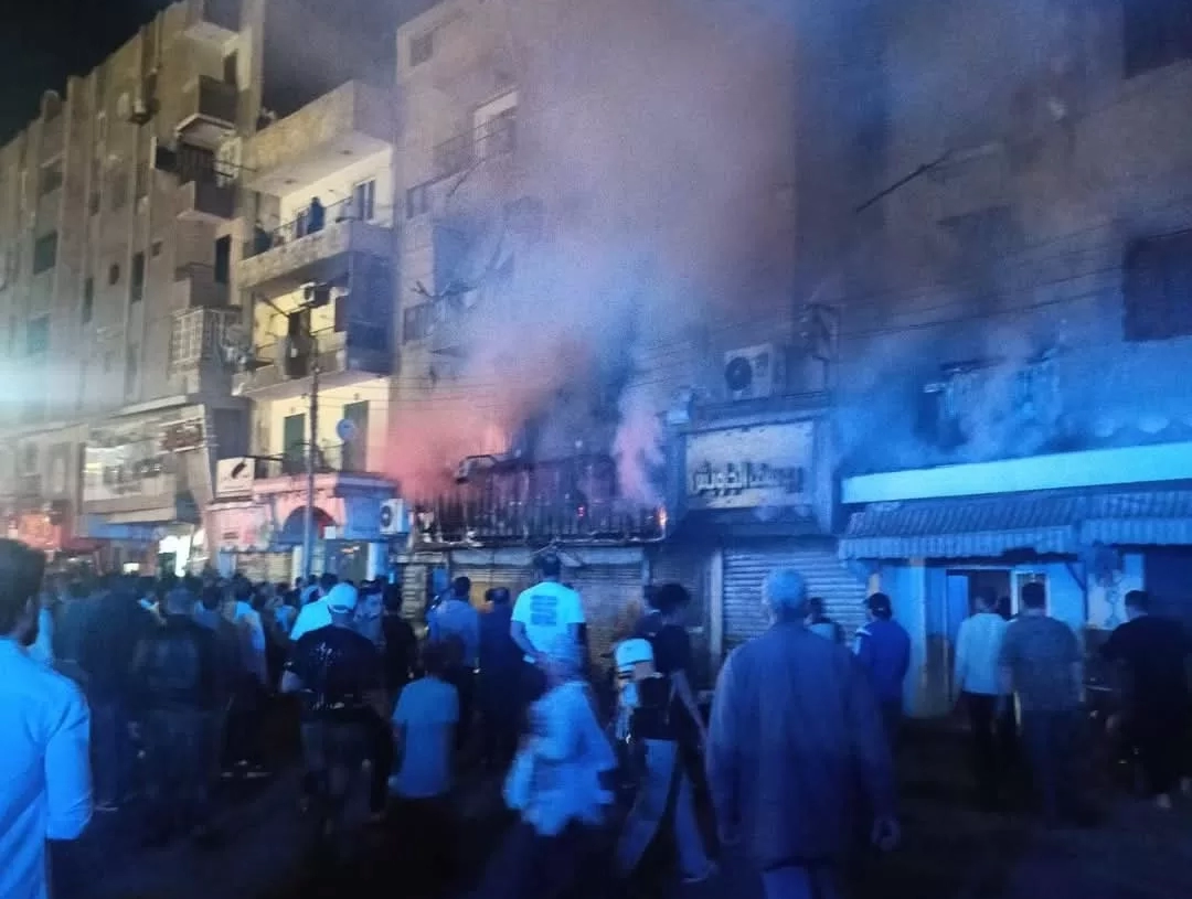 السيطرة علي حريق بأحد المحال التجارية بشارع البوسطة بمدينة الزقازيق دون وقوع وفيات 16 - جريدة المساء