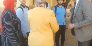 بسبب تأخر الطلاب.. وكيل وزارة التعليم بالجيزة يحيل الأخصائيات الاجتماعيات بمدرسة في أكتوبر للتحقيق 2 - جريدة المساء بسبب تأخر الطلاب.. وكيل وزارة التعليم بالجيزة يحيل الأخصائيات الاجتماعيات بمدرسة في أكتوبر للتحقيق 1 - جريدة المساء