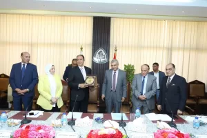 مجلس جامعة الزقازيق يشيد بتحرير سيناء ويهنئ الأقباط بعيد القيامة.. ويقر خططًا لتطوير البنية التحتية والدورات التدريبية 24 - جريدة المساء