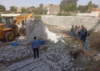 إزالة حالتي بناء مخالف بقرية دندرة واحباط أعمال صب خرسانة خلال عطلة العيد 18 - جريدة المساء