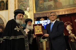 البابا تواضروس الثاني ومحافظ الجيزة يفتتحان مبني الخدمات بمطرانية الجيزة للأقباط الأرثوذكس 34 - جريدة المساء