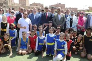 احتفالًا بيوم اليتيم.. محافظ الجيزة يطلق مبادرة "معًا لفرحتهم" من مركز شباب الصف (صور) 39 - جريدة المساء