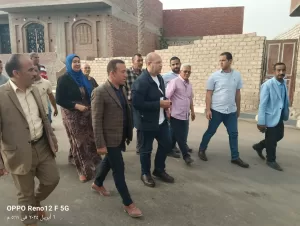 نائب محافظ الجيزة يلتقي أهالي قرية البرمبل بمركز أطفيح.. ويصدر عدة قرارات 26 - جريدة المساء