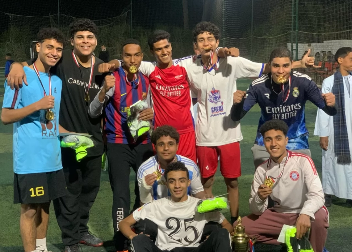 مدرسة الشهيد خيرت القاضي الثانوية تحصد كأس السوبر لكرة القدم بمحافظة قنا 19 - جريدة المساء