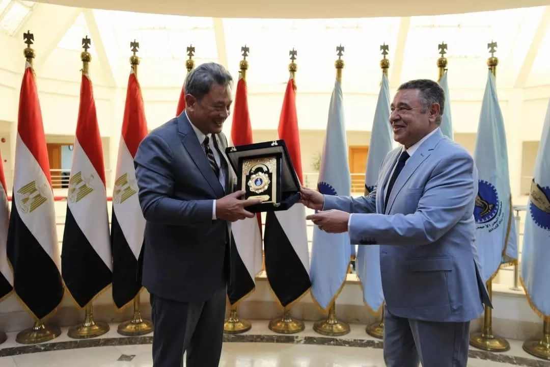 محافظ البحر الأحمر يستقبل السفير التايلاندي لبحث سبل التعاون السياحي بين البلدين 19 - جريدة المساء